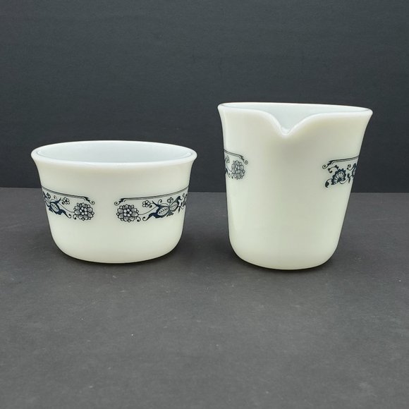 Pyrex Old Town Blue Creamer & Sugar Bowl Corningware Blue Onion Sugar Creamer - Picture 4 of 9